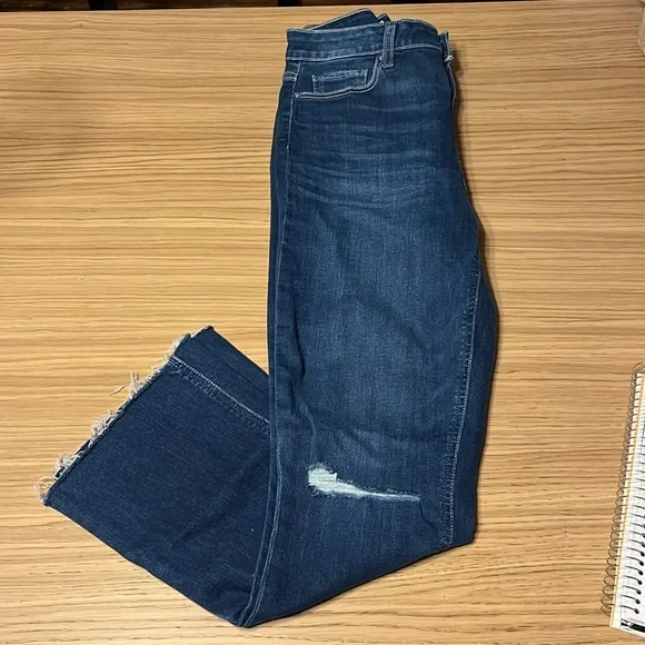 Paige Women’ Jeans. Colette Crop Flare. 29. - Picture 4 of 4